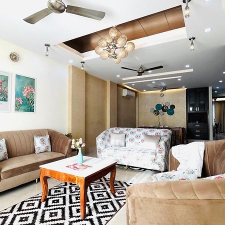 Olive Serviced Apartments - Defence Colony นิวเดลี ภายนอก รูปภาพ
