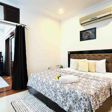 Olive Serviced Apartments - Defence Colony นิวเดลี ภายนอก รูปภาพ