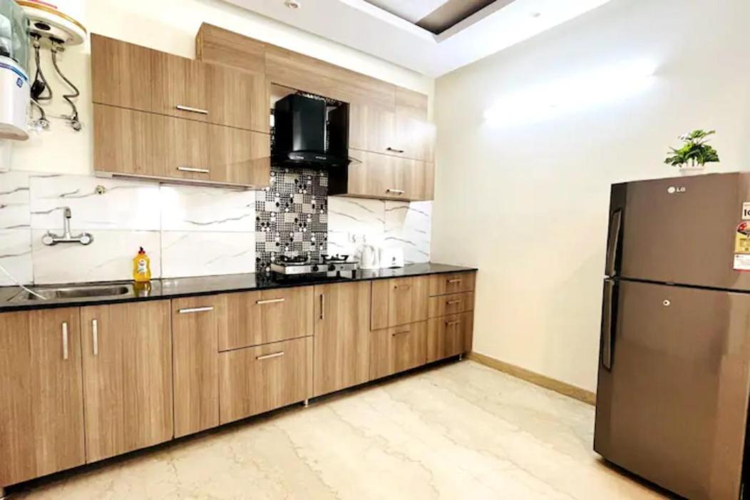 Olive Serviced Apartments - Defence Colony นิวเดลี ภายนอก รูปภาพ
